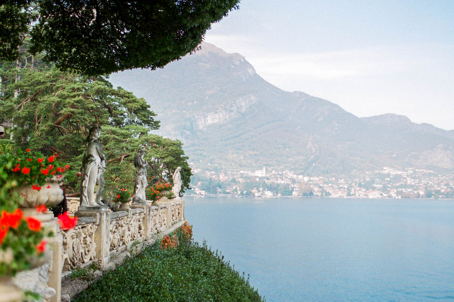 lake como view from villa balbianello