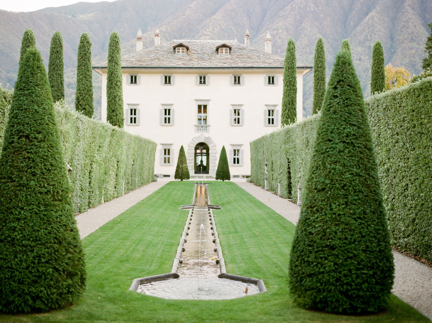 lake como wedding venue villa balbiano