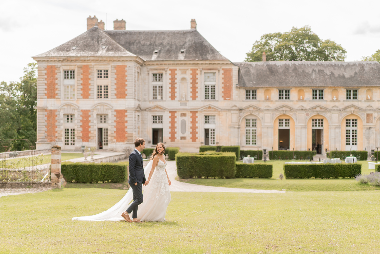 Choose a chateau as your wedding venue, why Vallery, France?